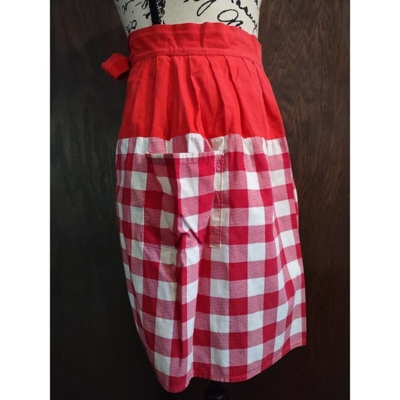 VINTAGE Half Apron Gingham Red & White Checkered Check Gingham Tie Pockets FLAW - Picture 3 of 6